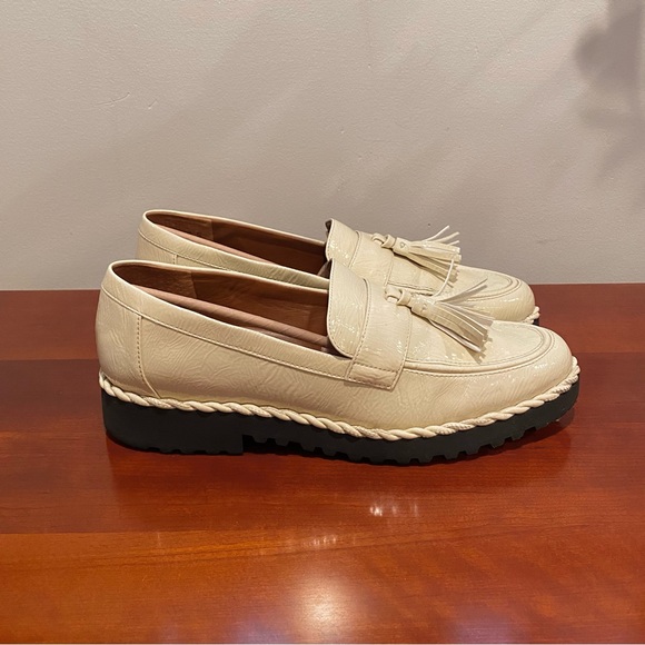 Franco Sarto Carolynn 4 Loafer - Picture 4 of 7